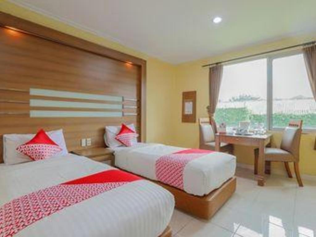 Hotel Senen Indah Syariah Джакарта Экстерьер фото